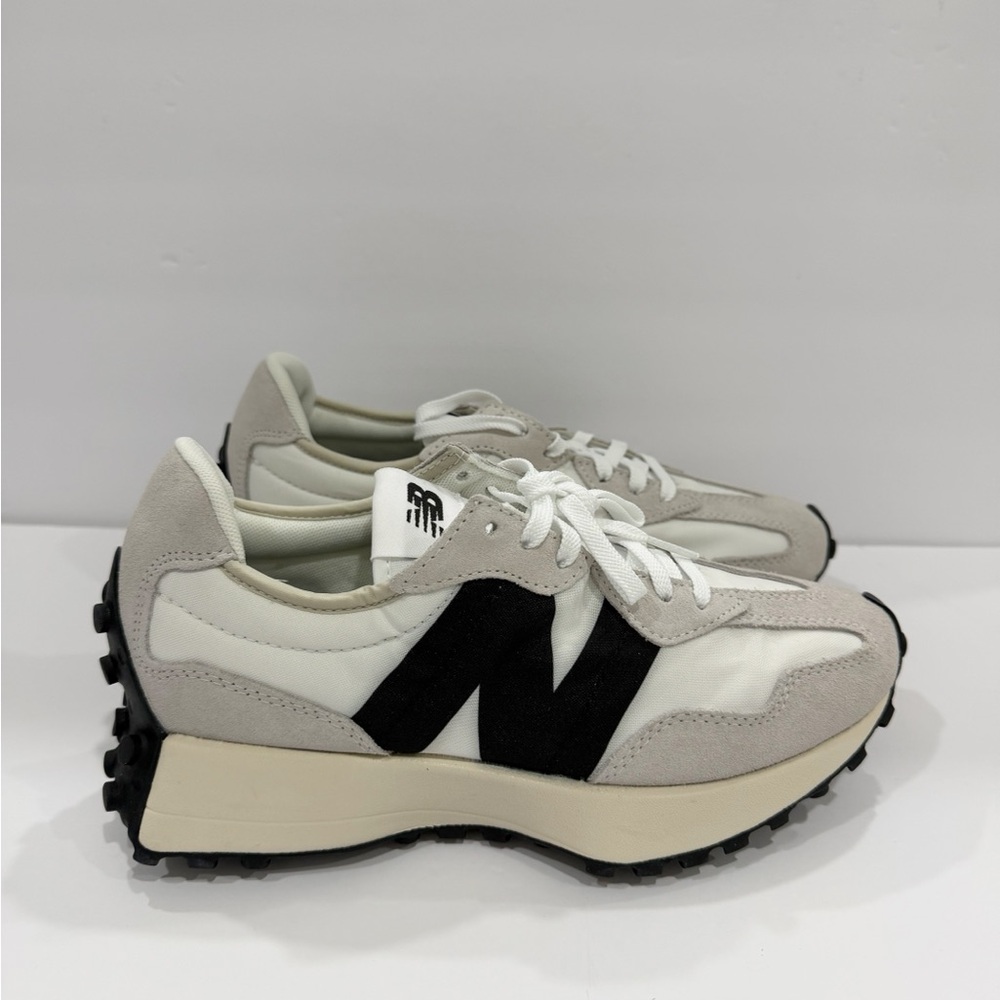 New Balance 327 Women’s Shoes - Picture 3 of 9